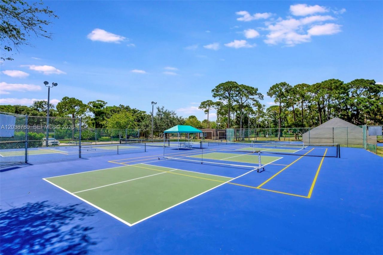 114 1st Ln , Palm Beach Gardens, FL 33418 Photo