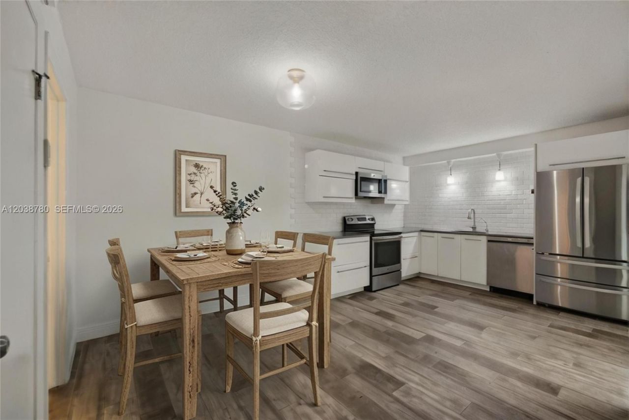 114 1st Ln , Palm Beach Gardens, FL 33418 Photo