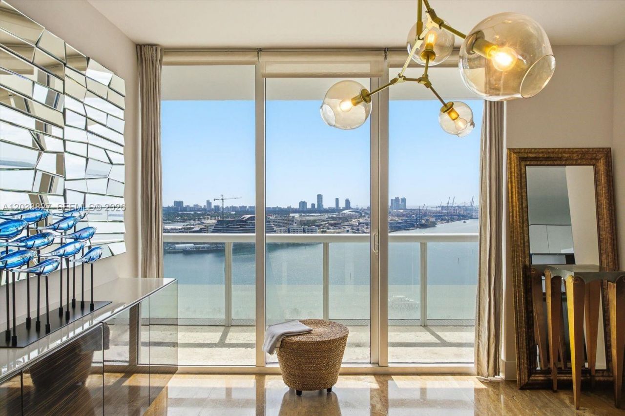 50 Biscayne Blvd , Unit 2510, Miami, FL 33132 Photo