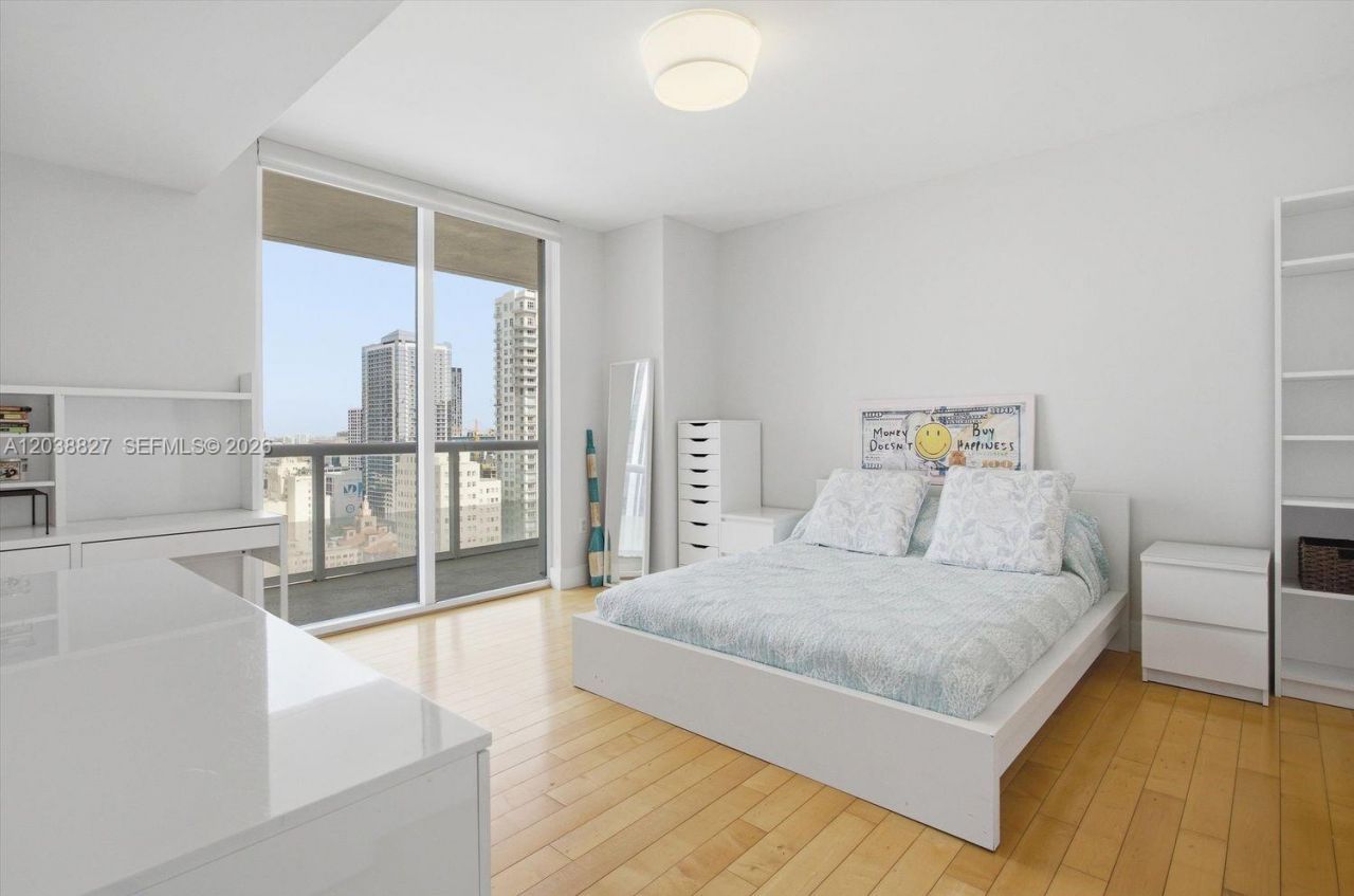 50 Biscayne Blvd , Unit 2510, Miami, FL 33132 Photo