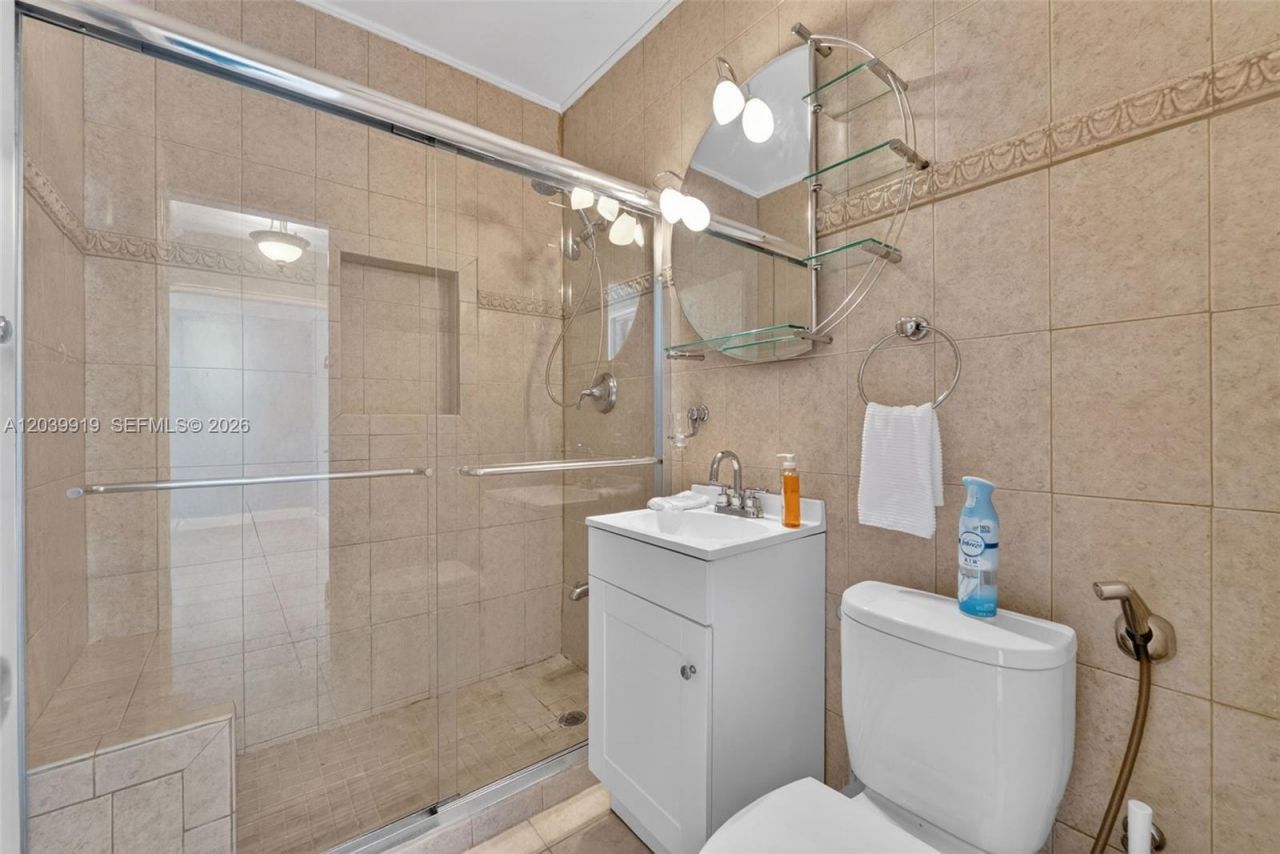 920 NW 35th Ave, Miami, FL 33125 Photo