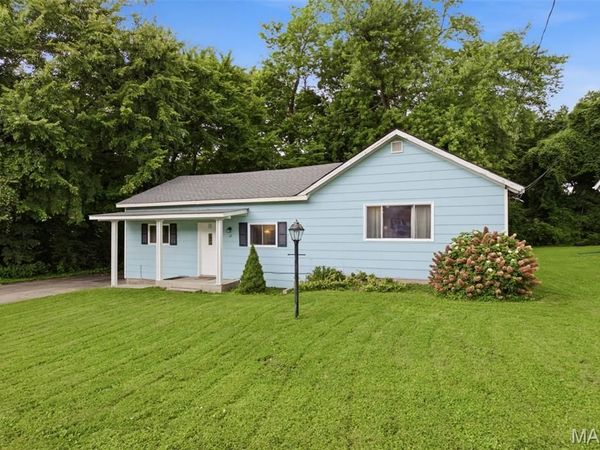 12 Valley Road, St Charles, MO 63303