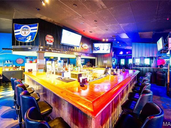 26 N Main Street , Cape Girardeau, MO 63701