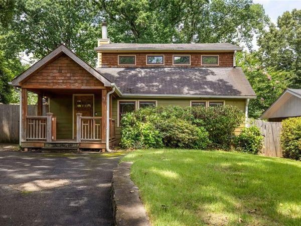 806 Tanner Drive , Scottdale, GA 30079