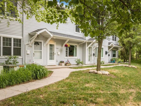 715 Lake Avenue, Unit B, Traverse City, MI 49684