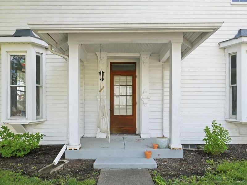 702 E Franklin Street, Troy, OH 45373 Photo 4