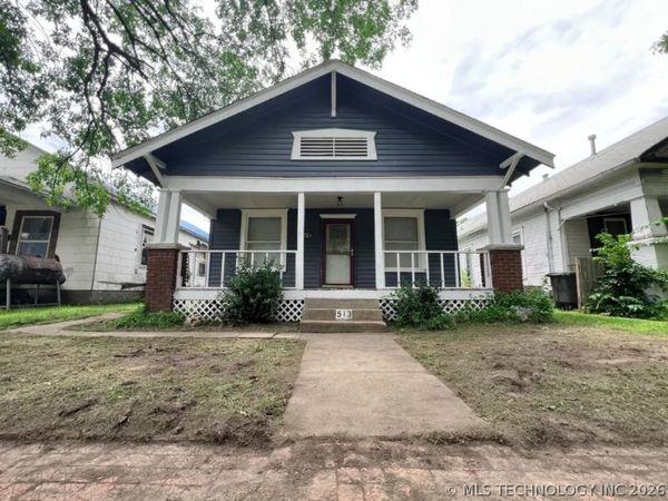 513 S Seneca Avenue , Bartlesville, OK 74003