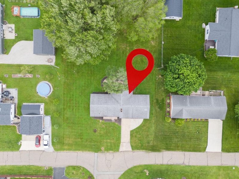 1 Freeway Avenue, Fredericktown, OH 43019 Photo 4