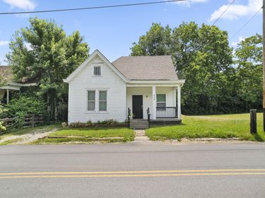 863 E Main Street, Georgetown, KY 40324