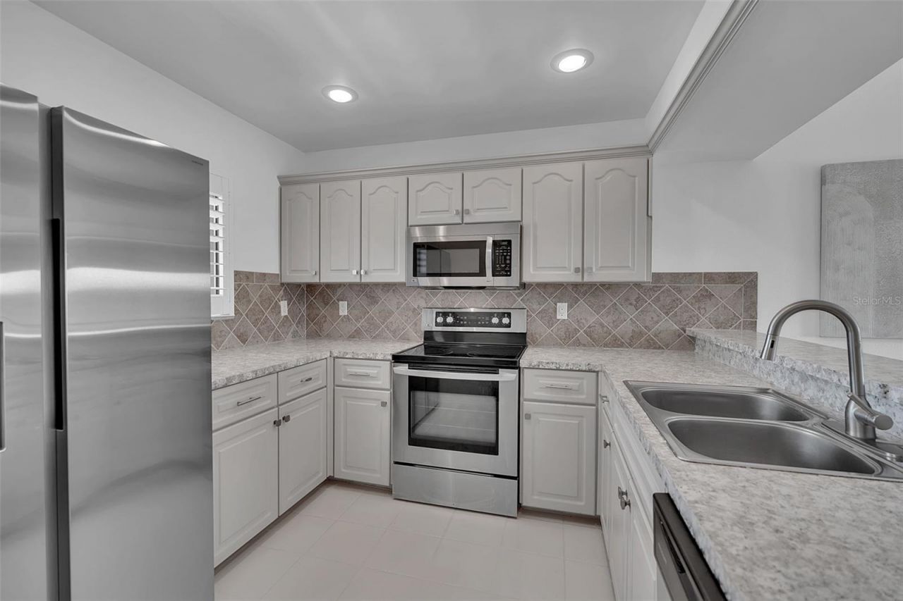1142 Bird Bay Way, Unit 301, Venice, FL 34285 Photo