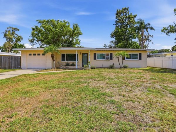 2627 DUEBY STREET , SARASOTA, FL 34231