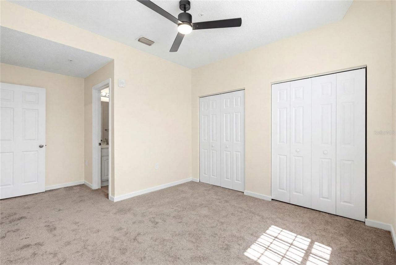 701 Mirror Lake Drive N, Unit 202, Saint Petersburg, FL 33701 Photo