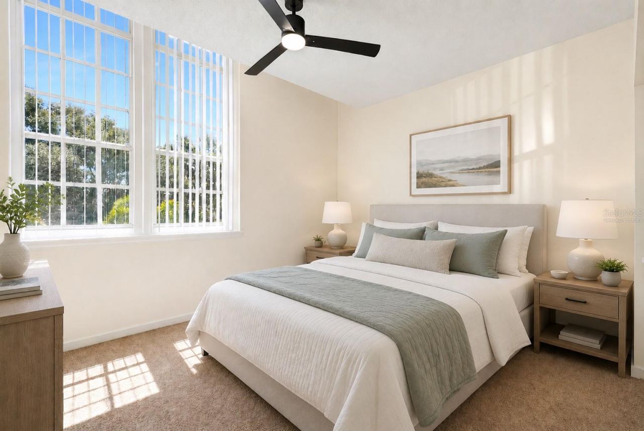 701 Mirror Lake Drive N, Unit 202, Saint Petersburg, FL 33701 Photo
