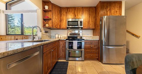 11565 Snowpeak Way, Truckee, CA 96161 Photo