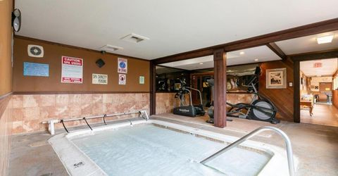 11565 Snowpeak Way, Truckee, CA 96161 Photo