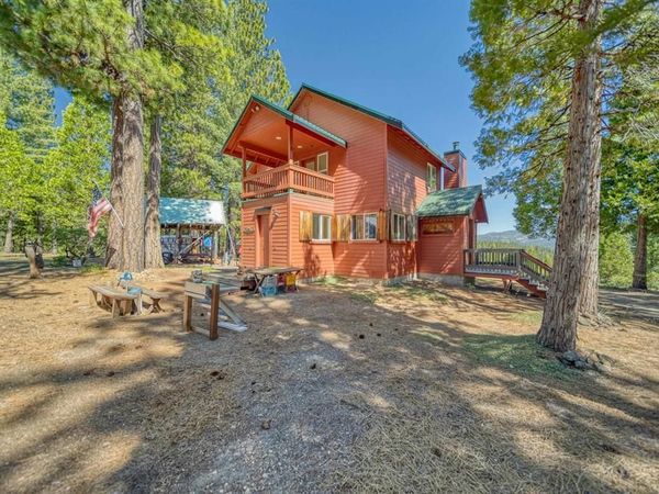 3412 Water Way, Graeagle, CA 96103