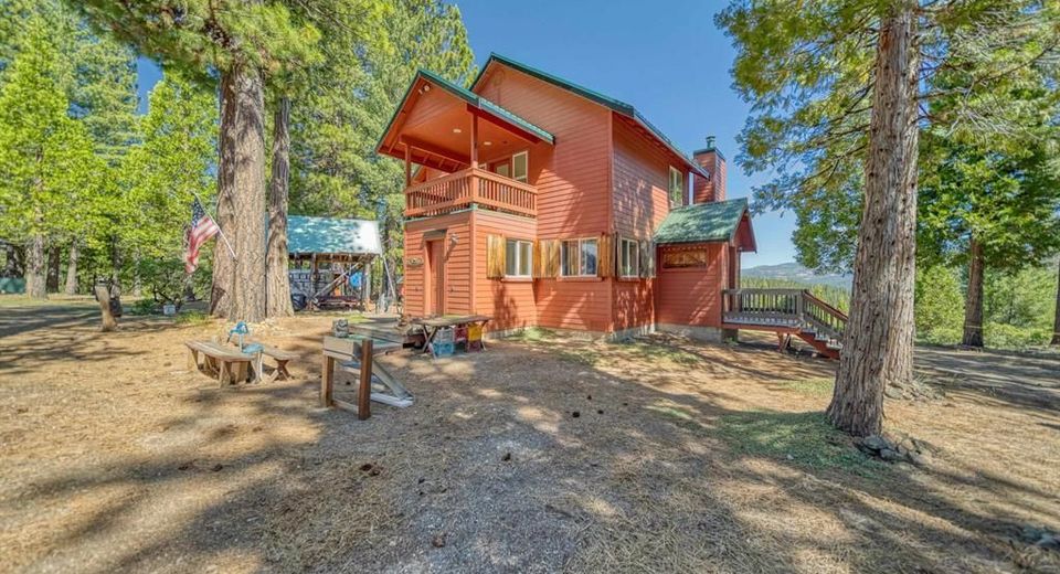 3412 Water Way, Graeagle, CA 96103 Photo