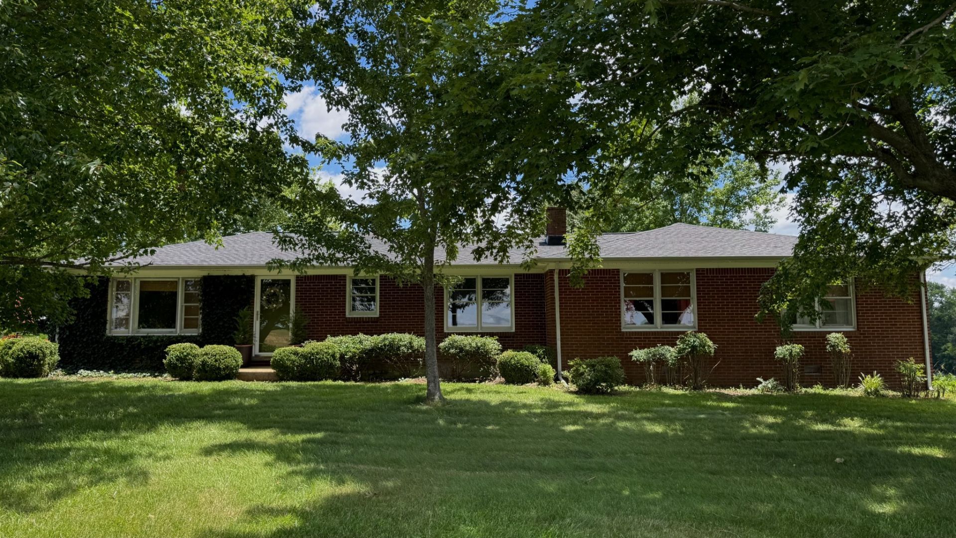 5039 Somerville Rd , Cross Plains, TN 37049 Main Photo