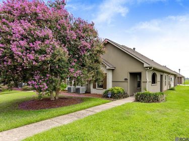 4242 Home Place Dr, Addis, LA 70710