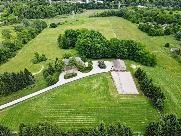 4473 State Road, Medina, OH 44256
