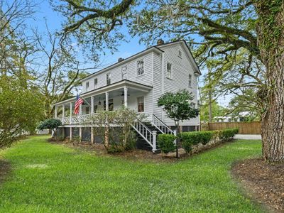 216 W Carolina Avenue, Summerville, SC 29483