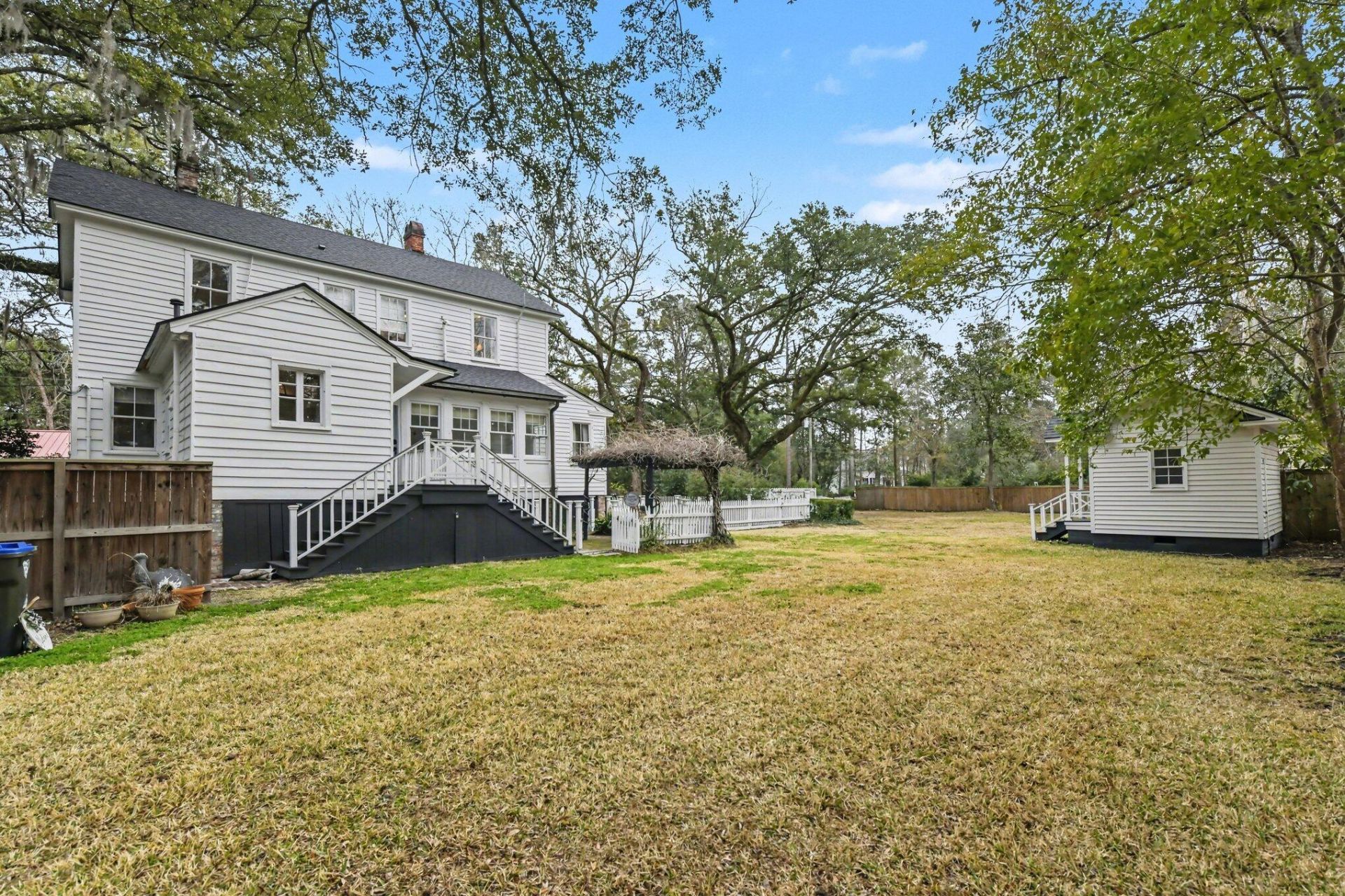 216 W Carolina Avenue Photo 38