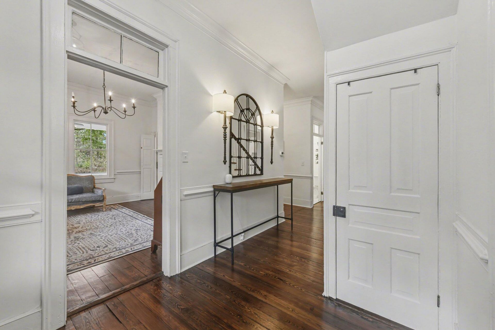 216 W Carolina Avenue Photo 4
