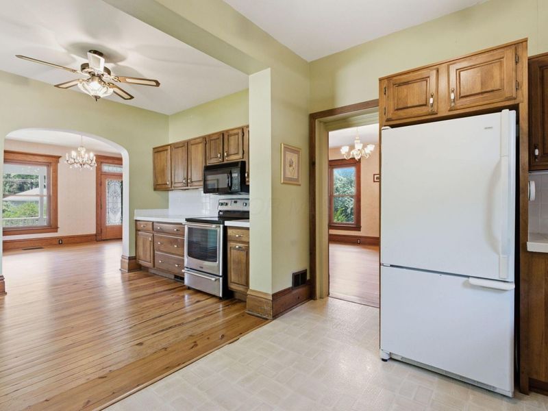 484 County Line Road W, Westerville, OH 43082 Photo 37