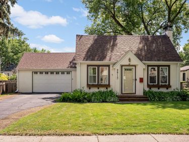 2913 Florida Avenue S, Saint Louis Park, MN 55426