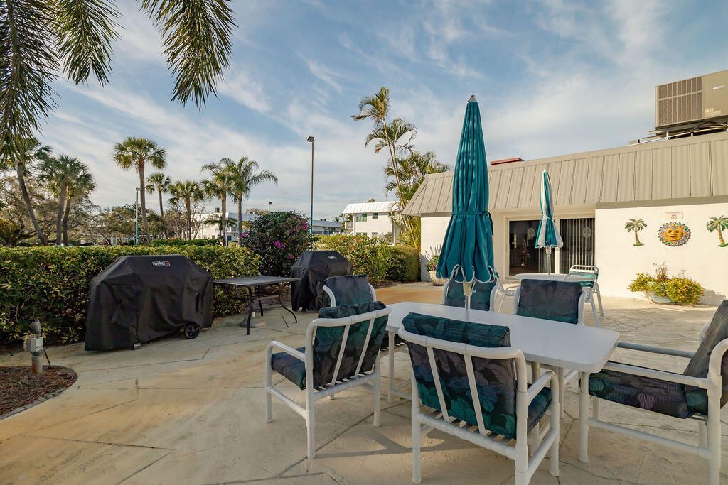 2929 SE Ocean Boulevard, Unit 130-8, Stuart, FL 34996 Photo
