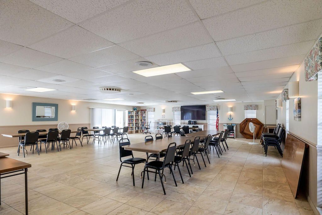 2929 SE Ocean Boulevard, Unit 130-8, Stuart, FL 34996 Photo