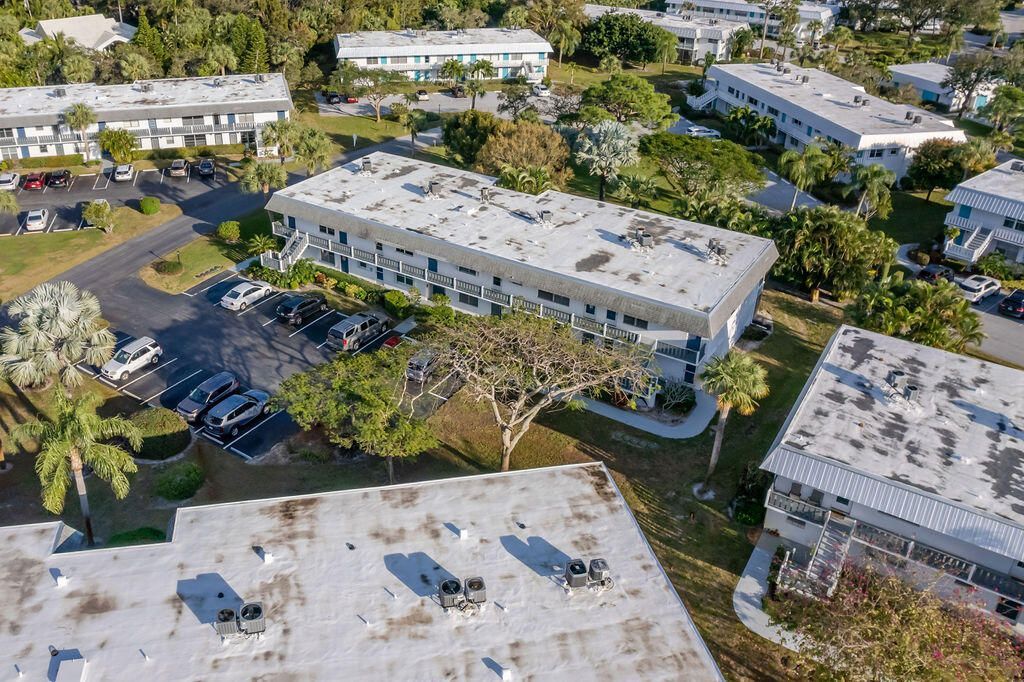 2929 SE Ocean Boulevard, Unit 130-8, Stuart, FL 34996 Photo