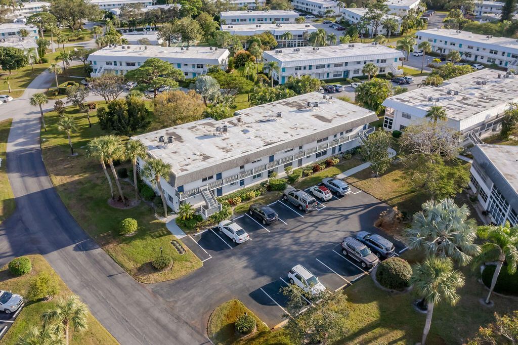 2929 SE Ocean Boulevard, Unit 130-8, Stuart, FL 34996 Photo