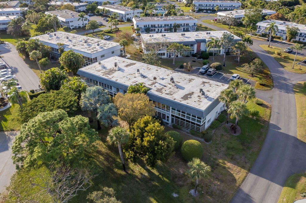 2929 SE Ocean Boulevard, Unit 130-8, Stuart, FL 34996 Photo