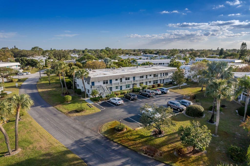 2929 SE Ocean Boulevard, Unit 130-8, Stuart, FL 34996 Photo