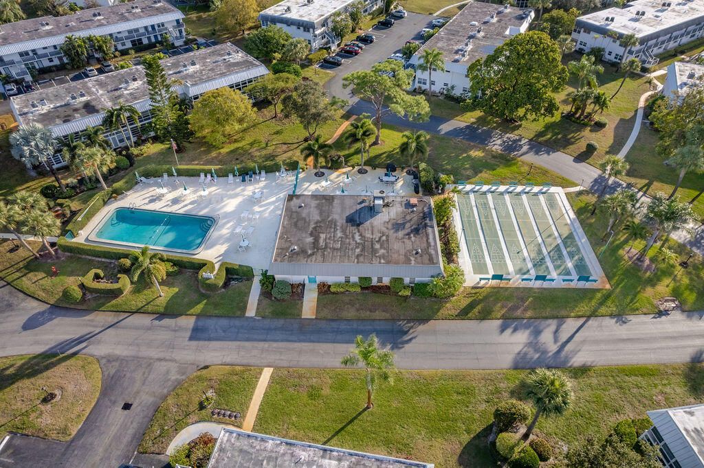 2929 SE Ocean Boulevard, Unit 130-8, Stuart, FL 34996 Photo