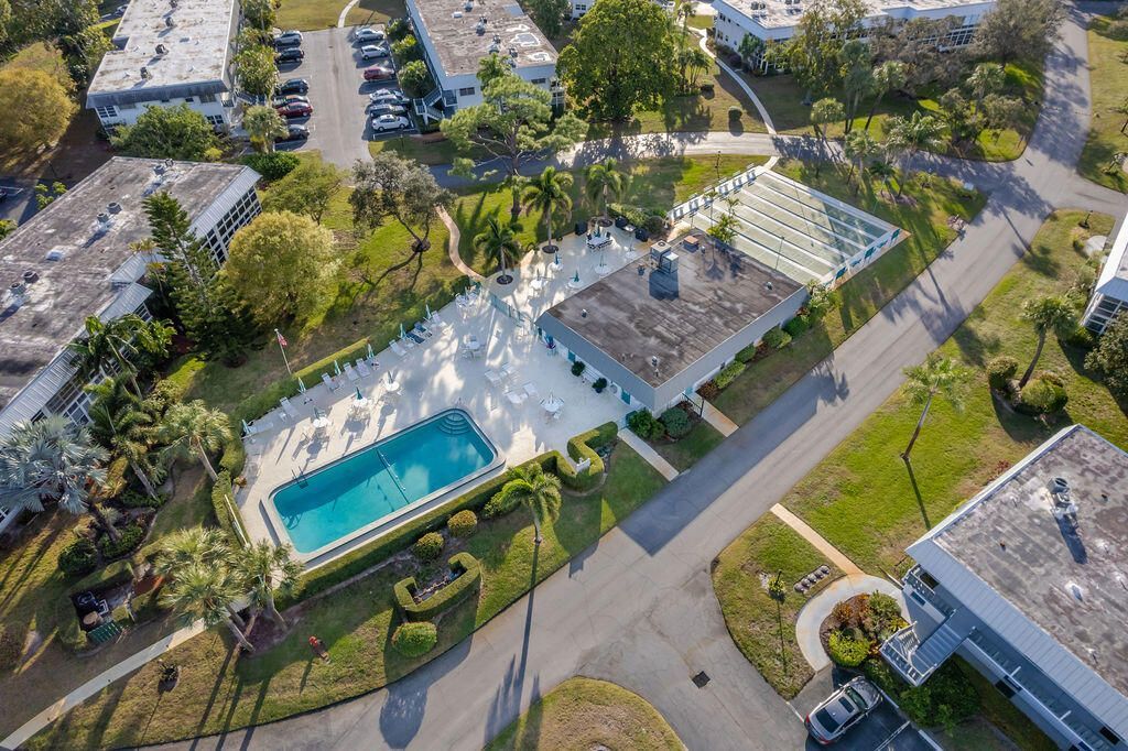 2929 SE Ocean Boulevard, Unit 130-8, Stuart, FL 34996 Photo
