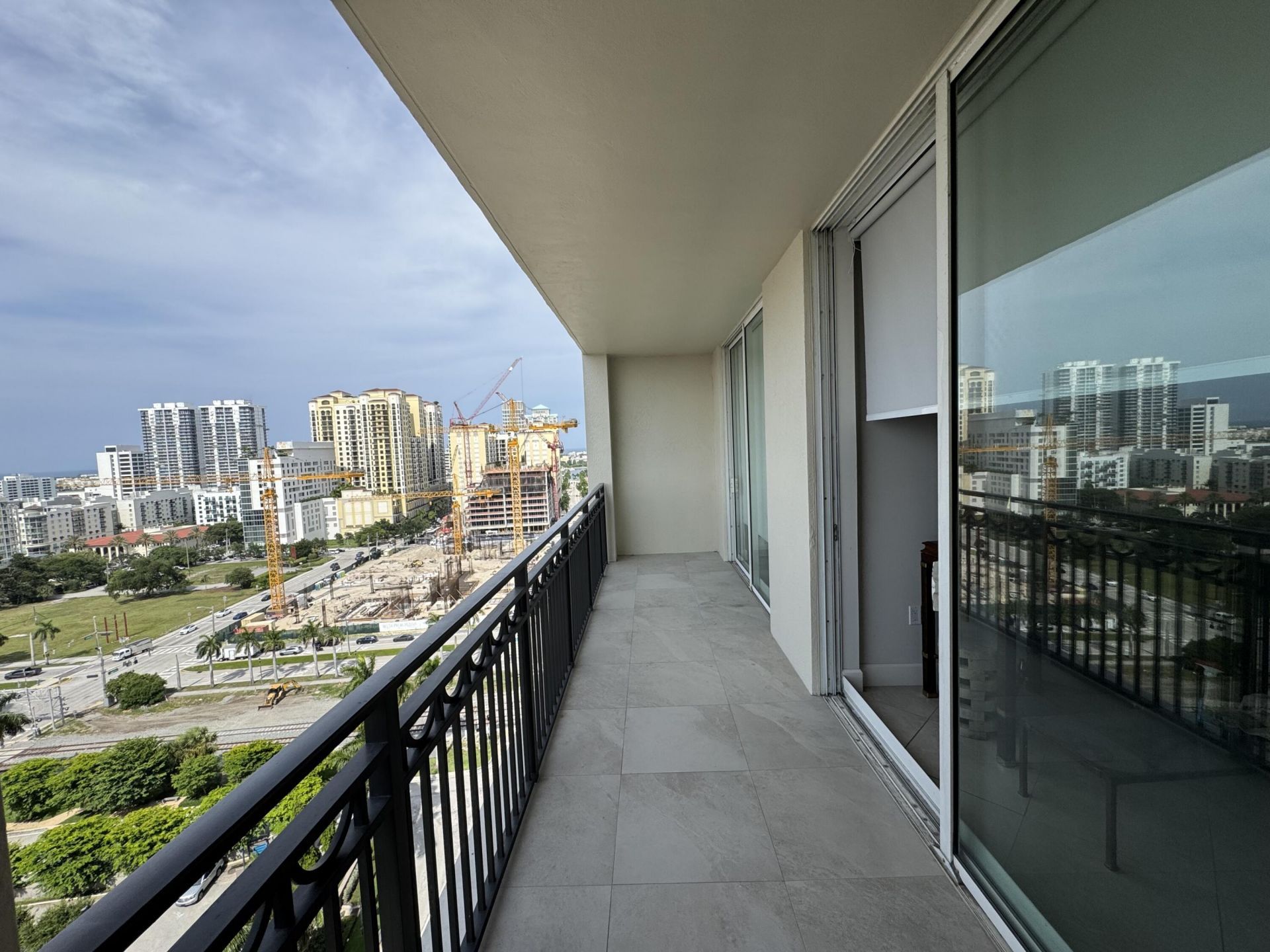 550 Okeechobee Boulevard, Unit 1609, West Palm Beach, FL 33401 Photo