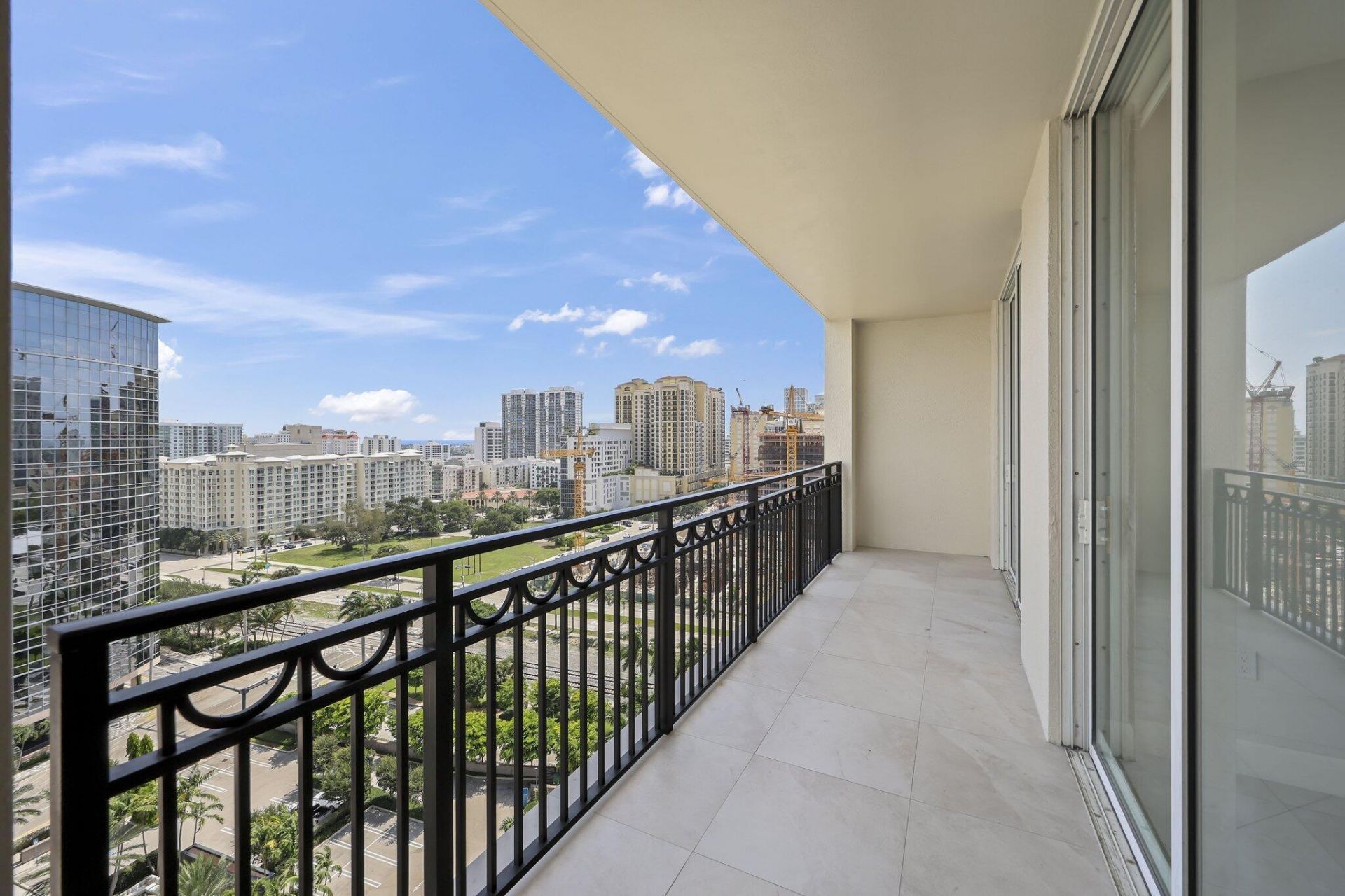 550 Okeechobee Boulevard, Unit 1609, West Palm Beach, FL 33401 Photo