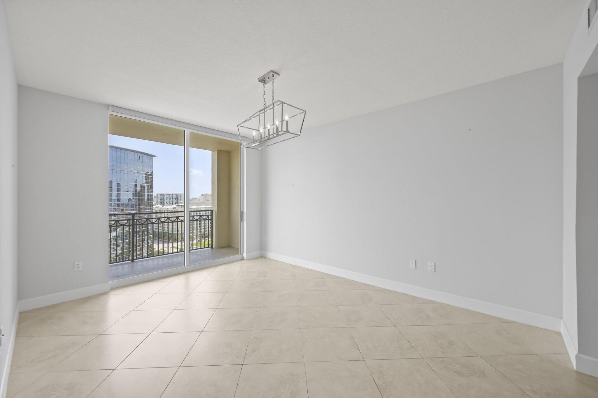 550 Okeechobee Boulevard, Unit 1609, West Palm Beach, FL 33401 Photo