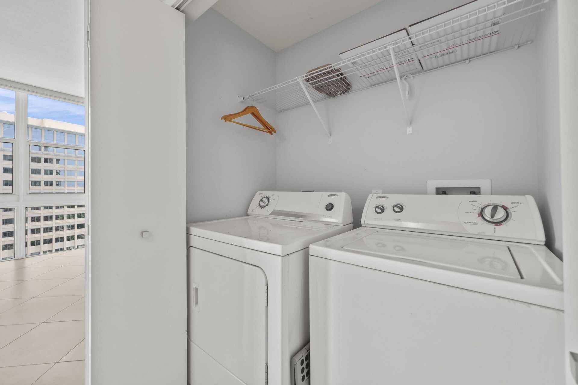 550 Okeechobee Boulevard, Unit 1609, West Palm Beach, FL 33401 Photo