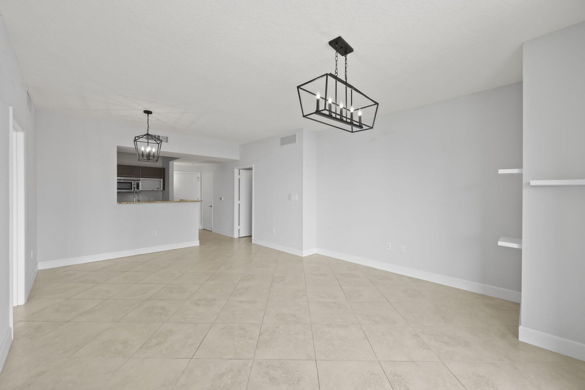 550 Okeechobee Boulevard, Unit 1609, West Palm Beach, FL 33401 Photo