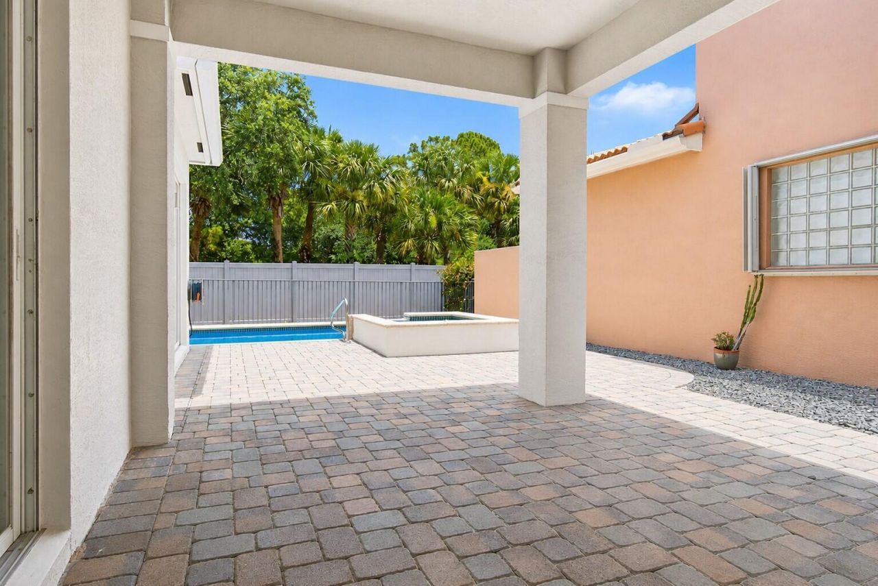 207 Isle Verde Way, Palm Beach Gardens, FL 33418 Photo