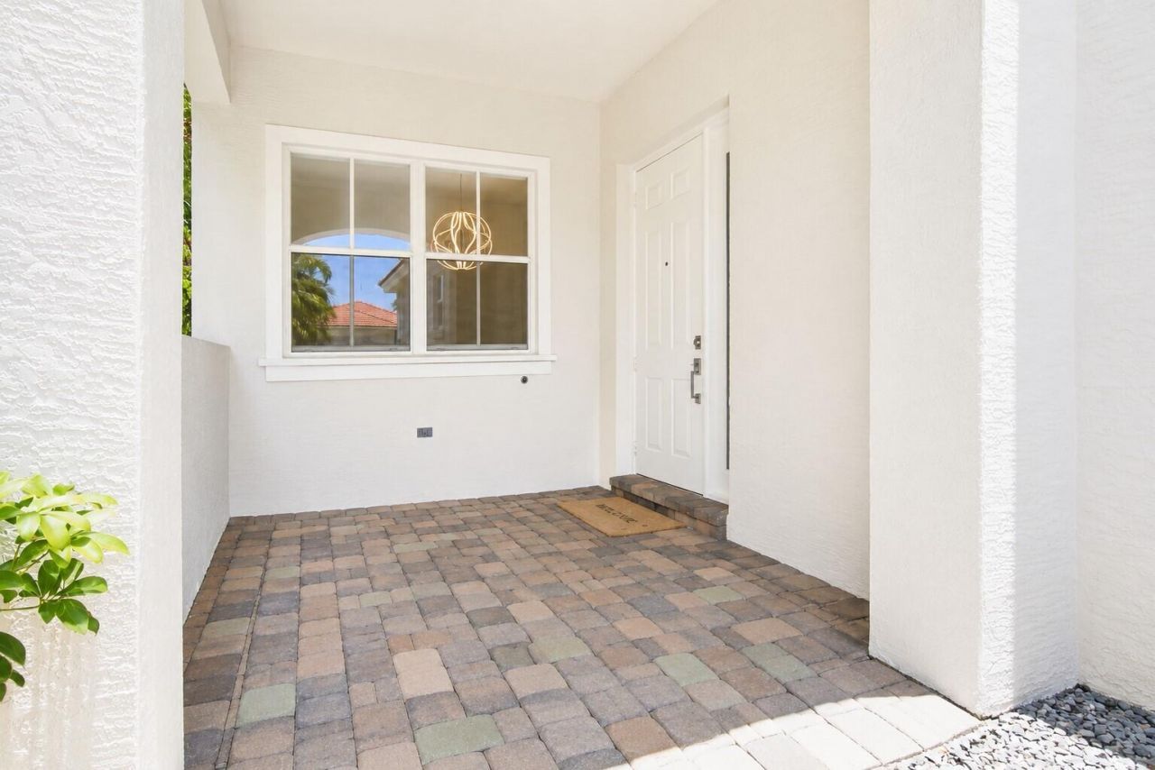 207 Isle Verde Way, Palm Beach Gardens, FL 33418 Photo
