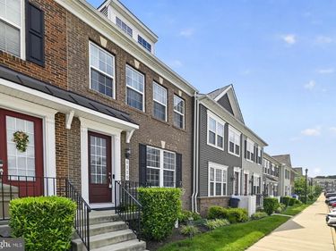 6115 CAMERONS FERRY DRIVE, HAYMARKET, VA 20169