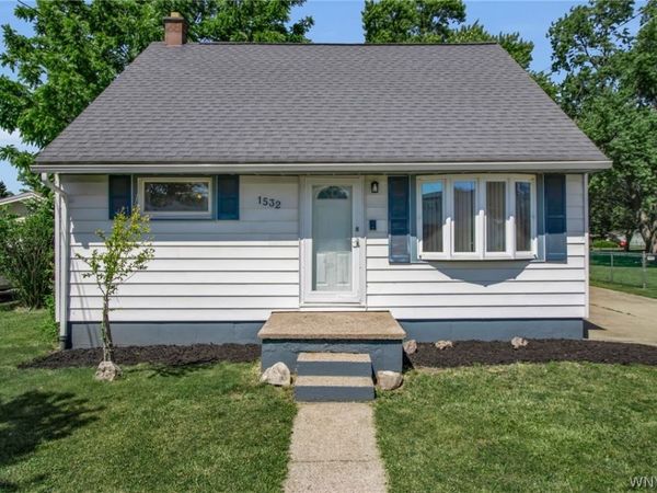 1532 98th Street , Niagara Falls, NY 14304