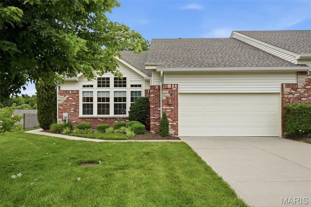 835 Stone Meadow Drive , Chesterfield, MO 63005 Main Photo