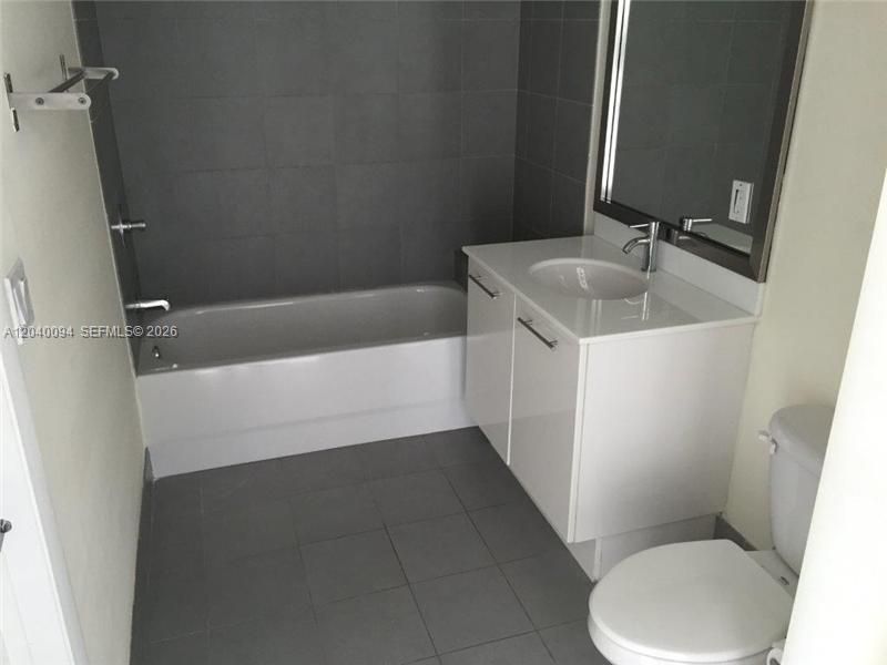 92 SW 3rd St, Unit 3311, Miami, FL 33130 Photo