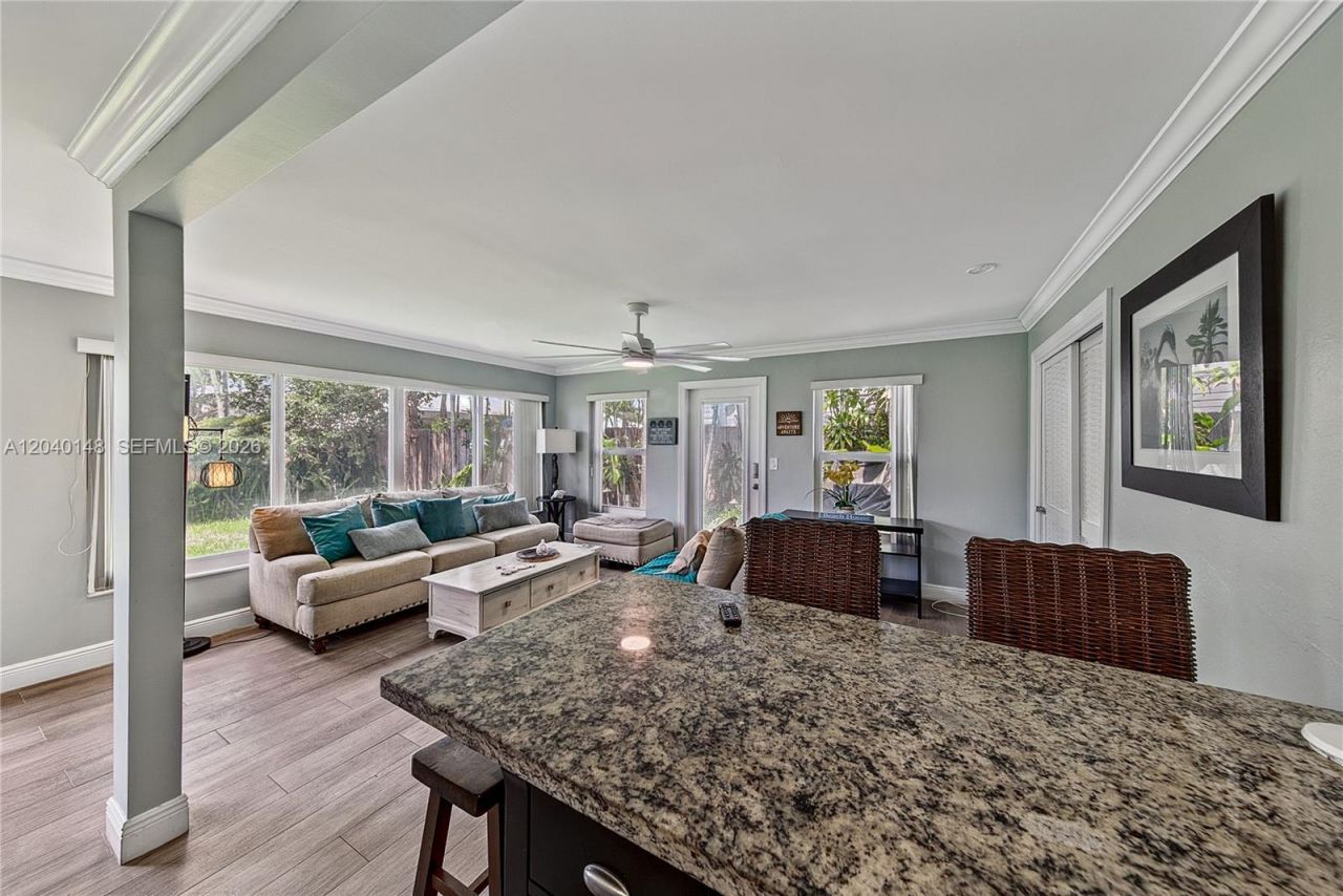4325 Bougainvilla Dr , Lauderdale by the Sea, FL 33308 Photo
