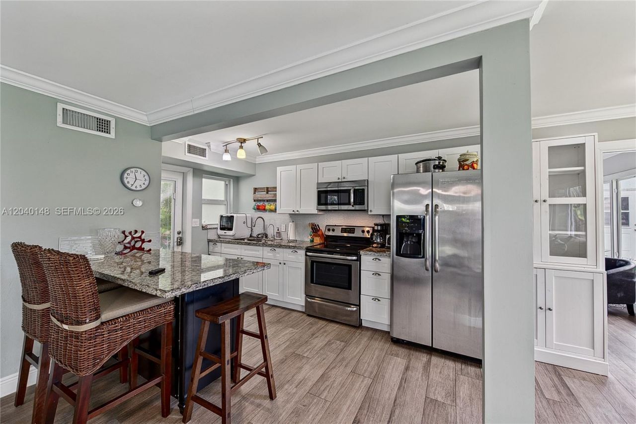 4325 Bougainvilla Dr , Lauderdale by the Sea, FL 33308 Photo